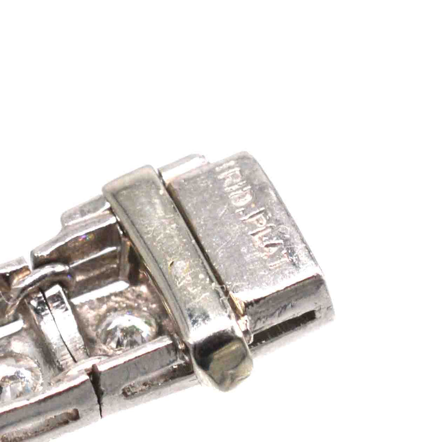 Close-up of the clasp of an Art Deco iridium platinum diamond bracelet from the 1930s.