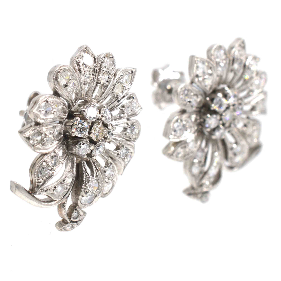 1940s 18ct White Gold Diamond Flower Cluster Earrings