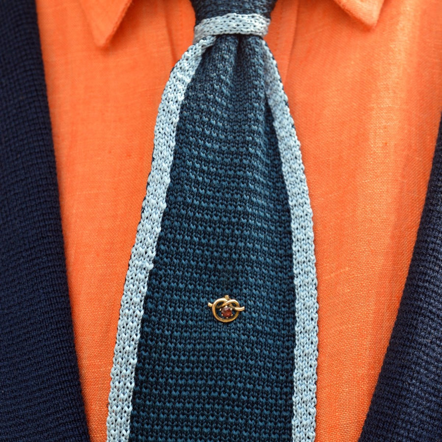 Edwardian 9ct Gold Lover's Knot and Garnet Tie Pin | Parkin and Gerrish | Antique & Vintage Jewellery
