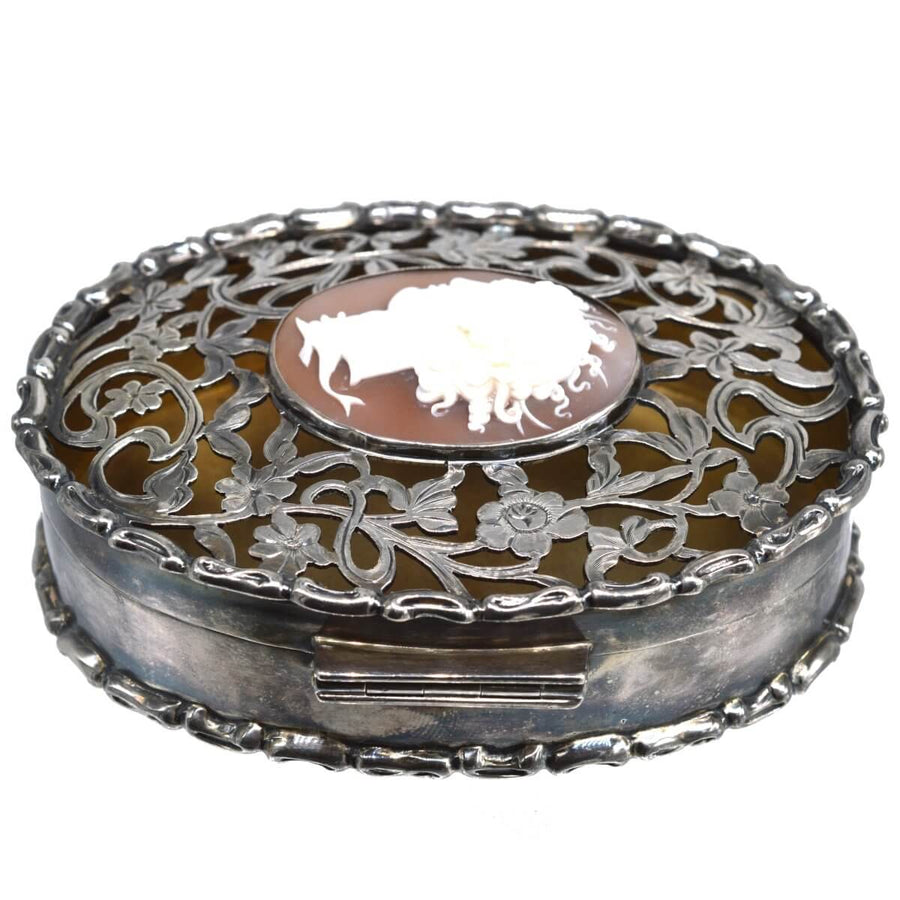 Edwardian sterling silver oval trinket box with Italian cameo of Aphrodite, London 1912, intricate cut-card work.
