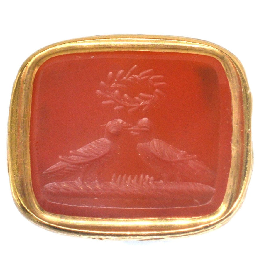 Regency Gold Cased Seal with Carnelian Intaglio of Two Doves Kiss under a Wreath | Parkin and Gerrish | Antique & Vintage Jewellery