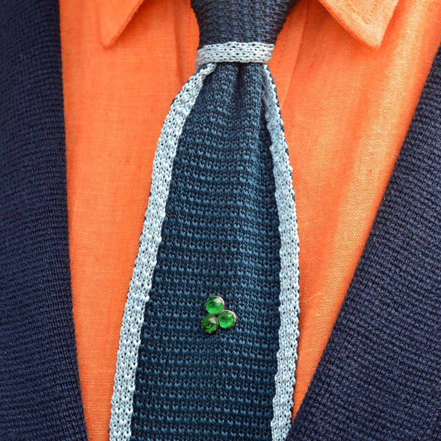 Victorian 9ct Gold Green Paste Clover Tie Pin