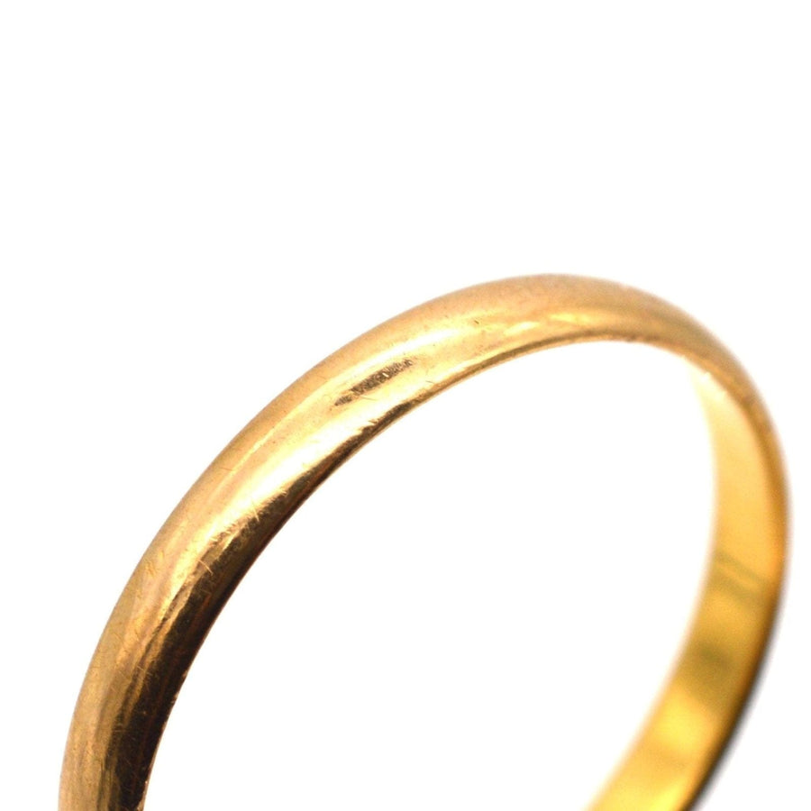 1930s 22ct gold wedding ring, comfortable fit, crafted in Birmingham, perfect for weddings.