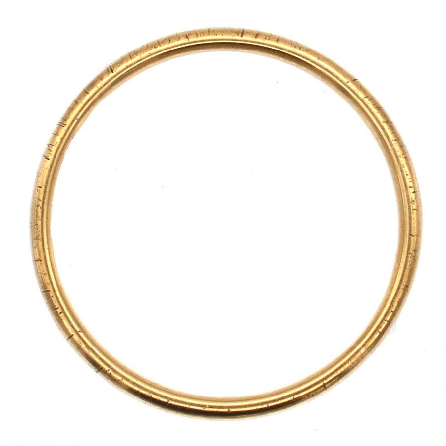 1940s 9ct gold wedding ring with thin shank, made in Chester in 1942 during World War II.