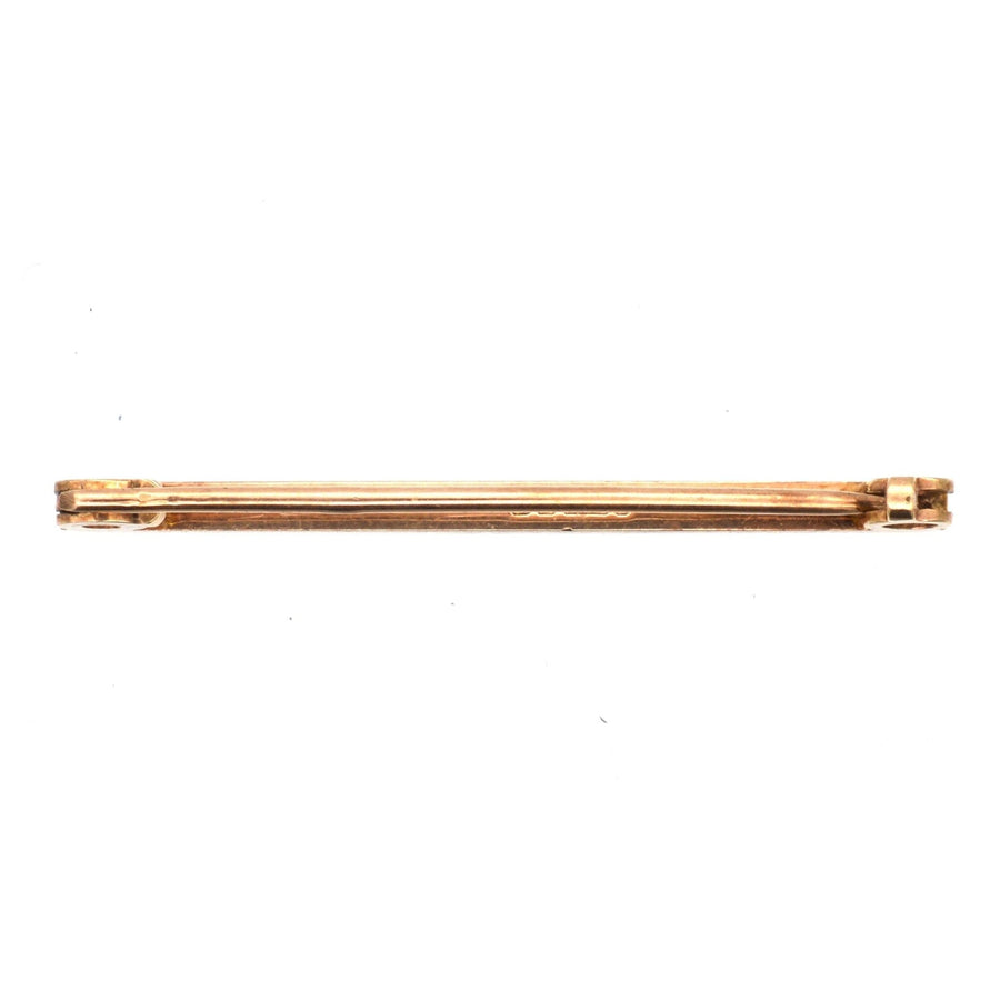 1950s 9ct gold bar brooch by Payton, Pepper & Sons Ltd, elegant accessory for lapel or tie.