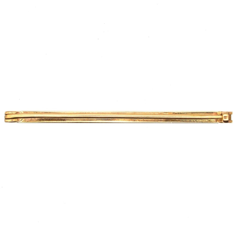1960s 9ct gold plain flat bar brooch suitable for lapel or tie, assayed in Birmingham by S J Rose & Son.