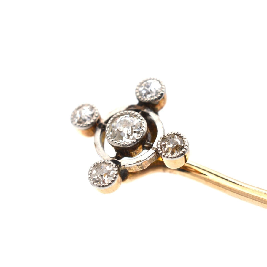 15ct gold Art Deco circular tie pin featuring 0.30 carats of diamonds, ideal for a stylish silk tie.