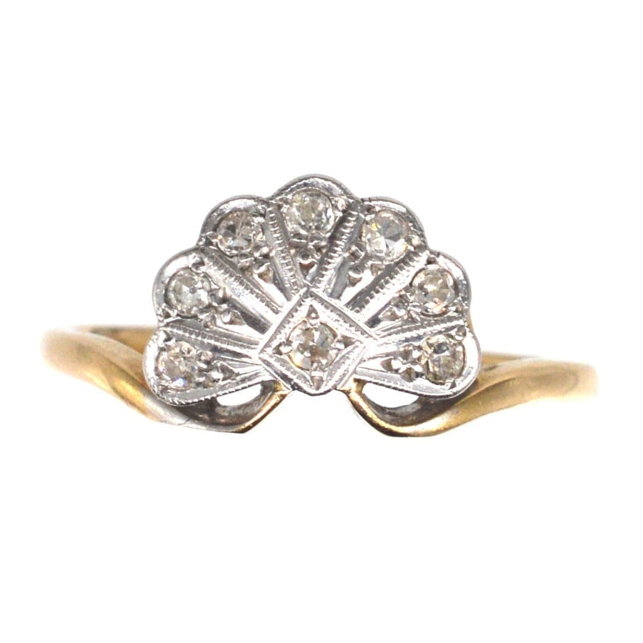 Art Deco 18ct gold and platinum diamond fan ring from the 1920s, showcasing a stunning fan-shaped design.