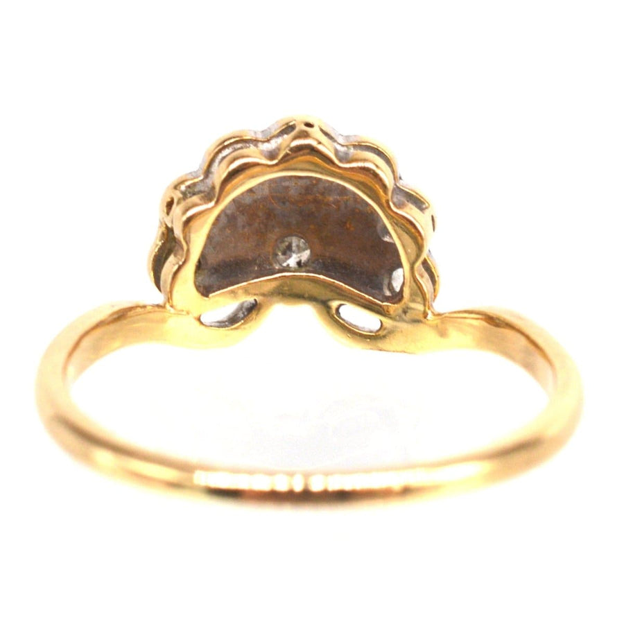 Art Deco 18ct gold & platinum diamond fan ring, vintage 1920s design showcasing elegant fan shape and quality diamonds.