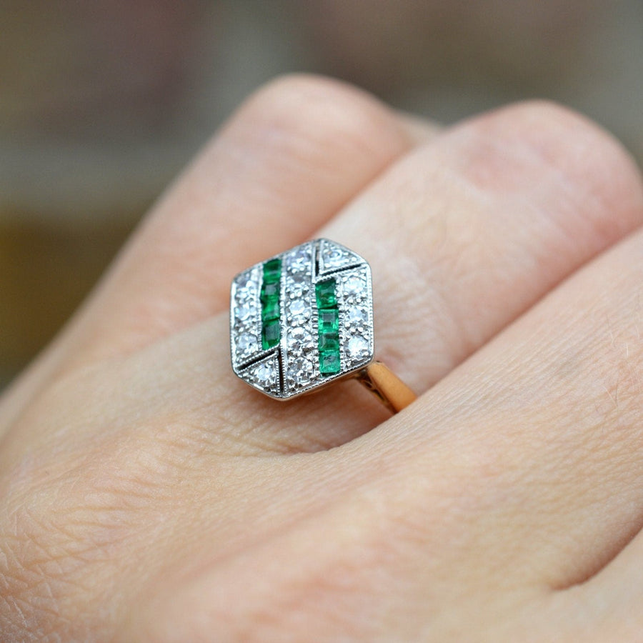 Art Deco 18ct Gold & Platinum, Emerald & Diamond Hexagonal Ring | Parkin and Gerrish | Antique & Vintage Jewellery