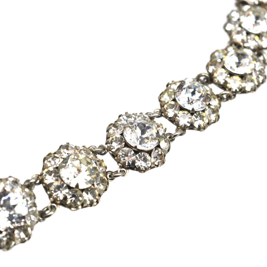 Art Deco silver bracelet featuring clusters of diamond pastes, exuding elegance and a luxurious appearance.