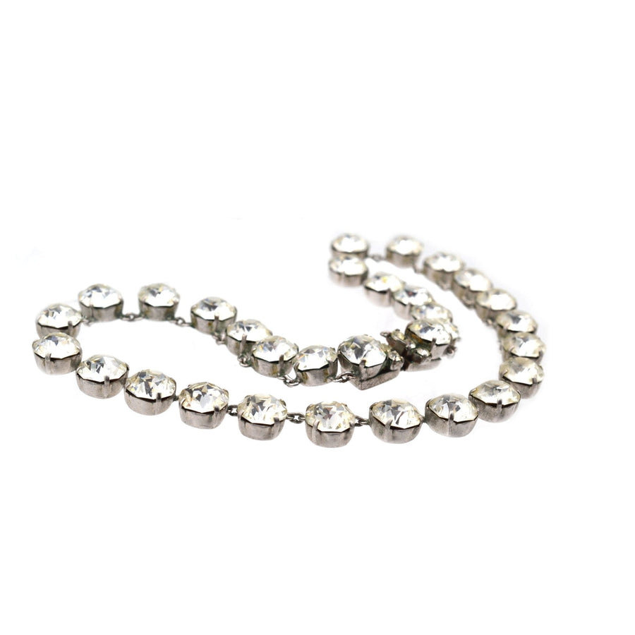 Art Deco white paste riviere necklace featuring sparkling stones, showcasing timeless elegance and dramatic style.