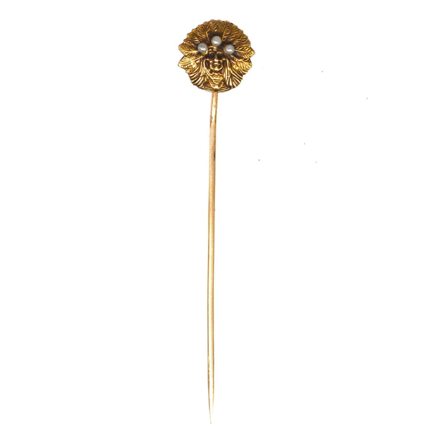 Early 20th century 15ct gold Native Indian Chief pin adorned with pearls, perfect for ties or lapels.