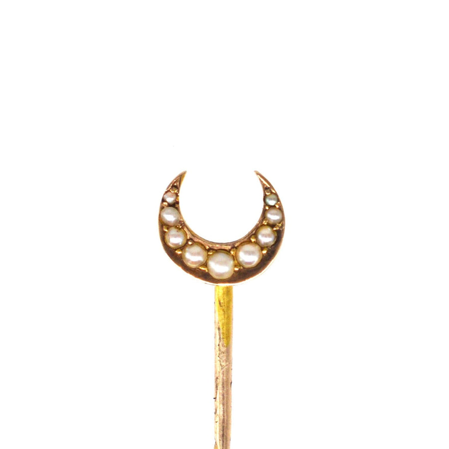 Edwardian 15ct gold Cheshire Moon tie pin with split pearls in crescent design.