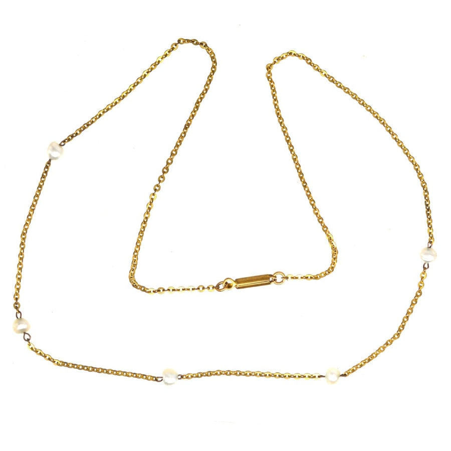 15ct gold chain necklace with five natural pearls, elegant Edwardian design from the early 1900s.