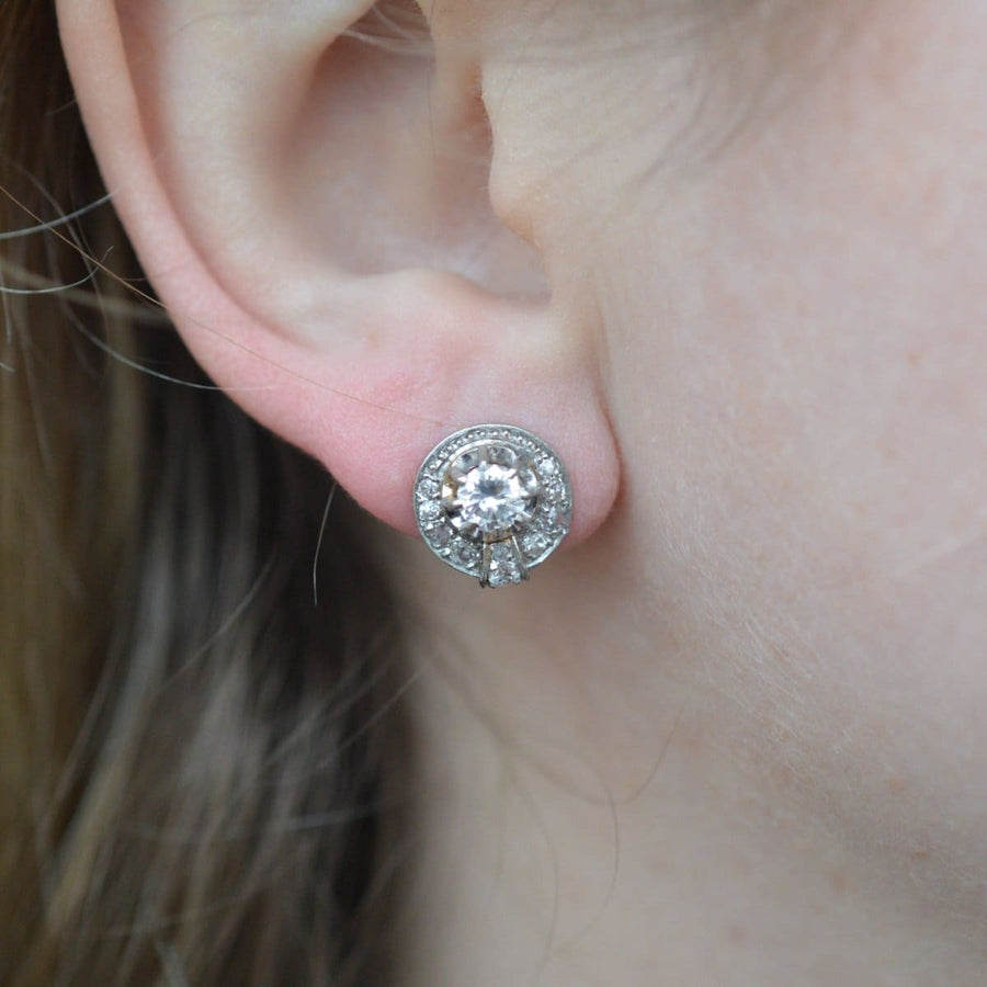 French Art Deco 18ct white gold diamond cluster stud earring with sparkling 0.40 carat diamond and smaller accent diamonds.