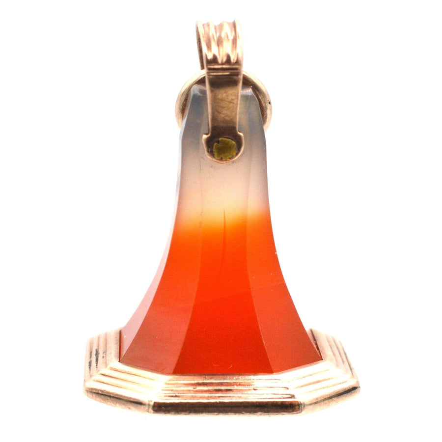 Georgian 9ct gold agate seal pendant, engraved 'Mary Anne', featuring red and white agate, circa 1820s.