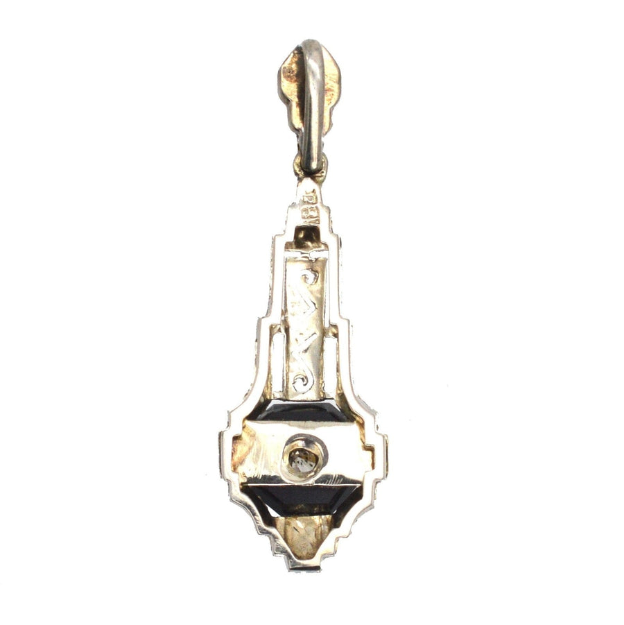 German Art Deco 18ct white gold pendant featuring onyx, diamond, and exquisite engraving, likely from Pforzheim, Germany.