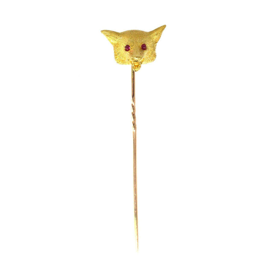 Large Edwardian 18ct gold fox tie pin with ruby eyes, perfect for silk ties or lapels.