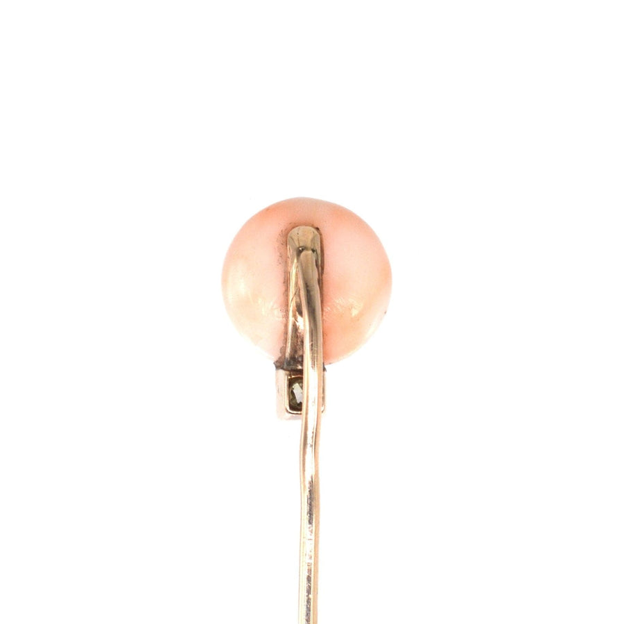 Late Victorian 15ct gold tie pin featuring Angel Skin Coral, antique jewelry detail.