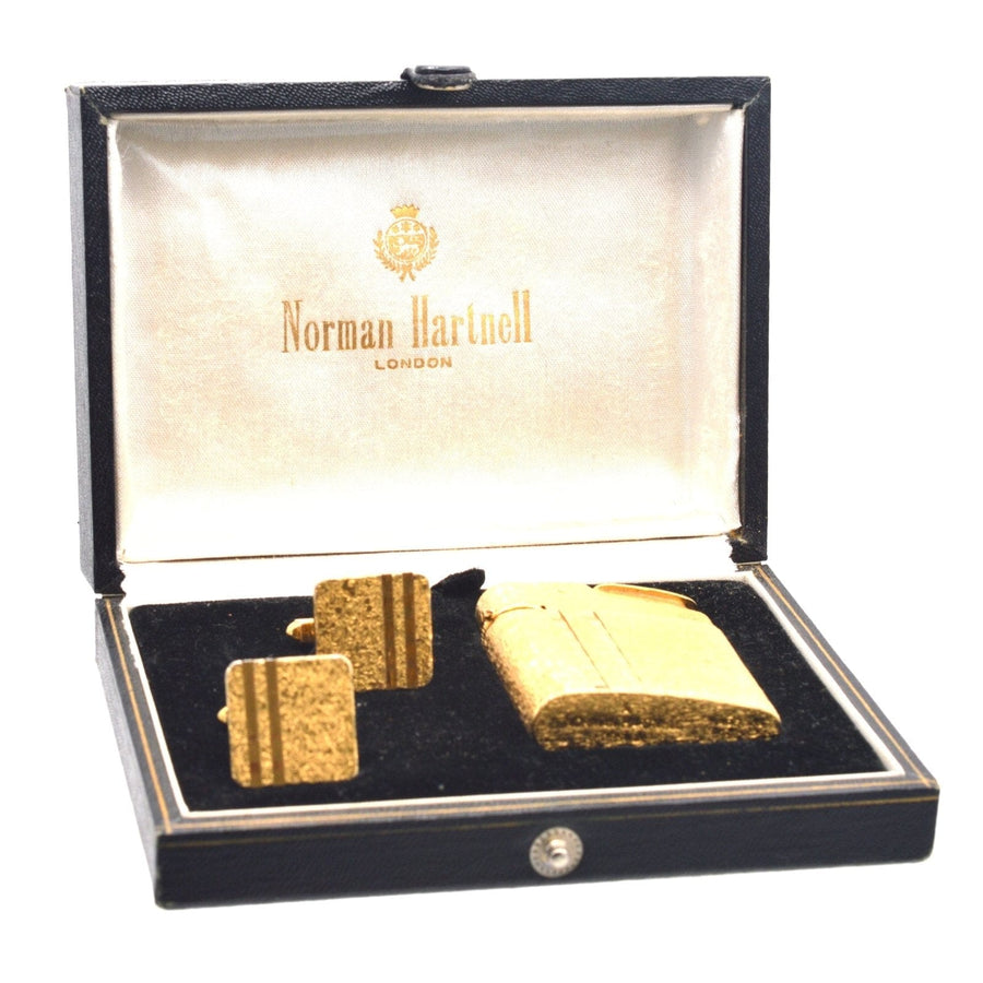 Vintage Norman Hartnell lighter and cufflinks set in original box, London design.