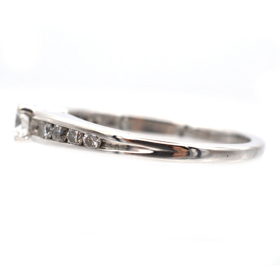 Modern 18ct White Gold, Solitaire Ring with Diamond Shoulders | Parkin and Gerrish | Antique & Vintage Jewellery