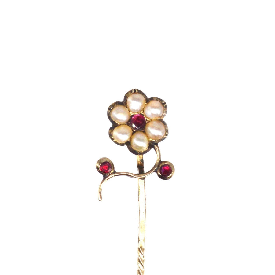 Regency 9ct gold tie pin featuring a pearl flower design with garnet accents, perfect for elegant silk ties.