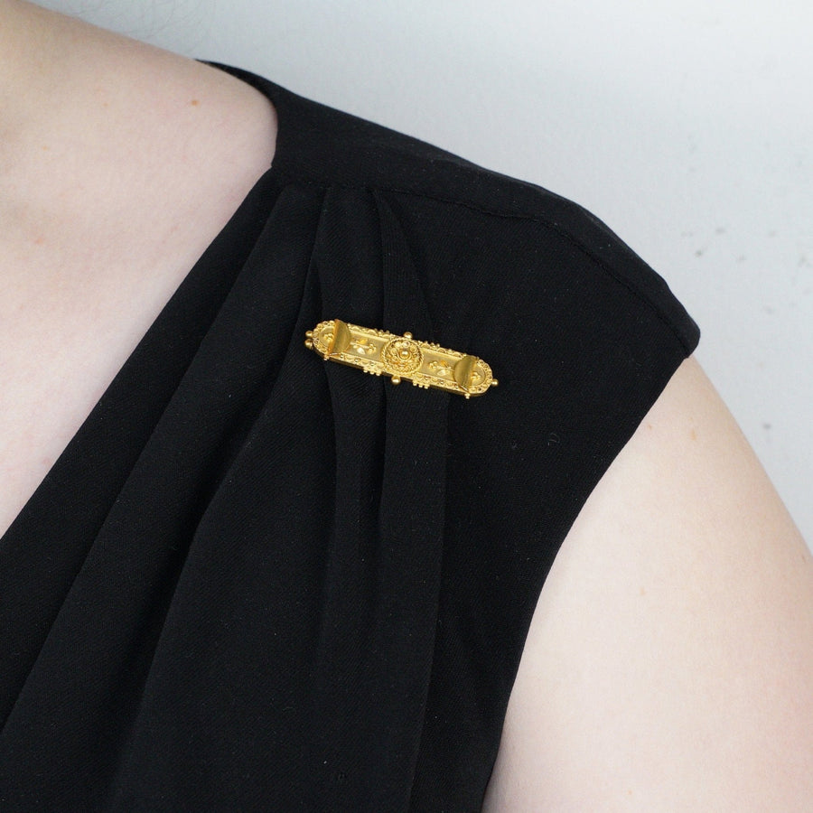 Victorian 15ct Gold Etruscan Revival Brooch