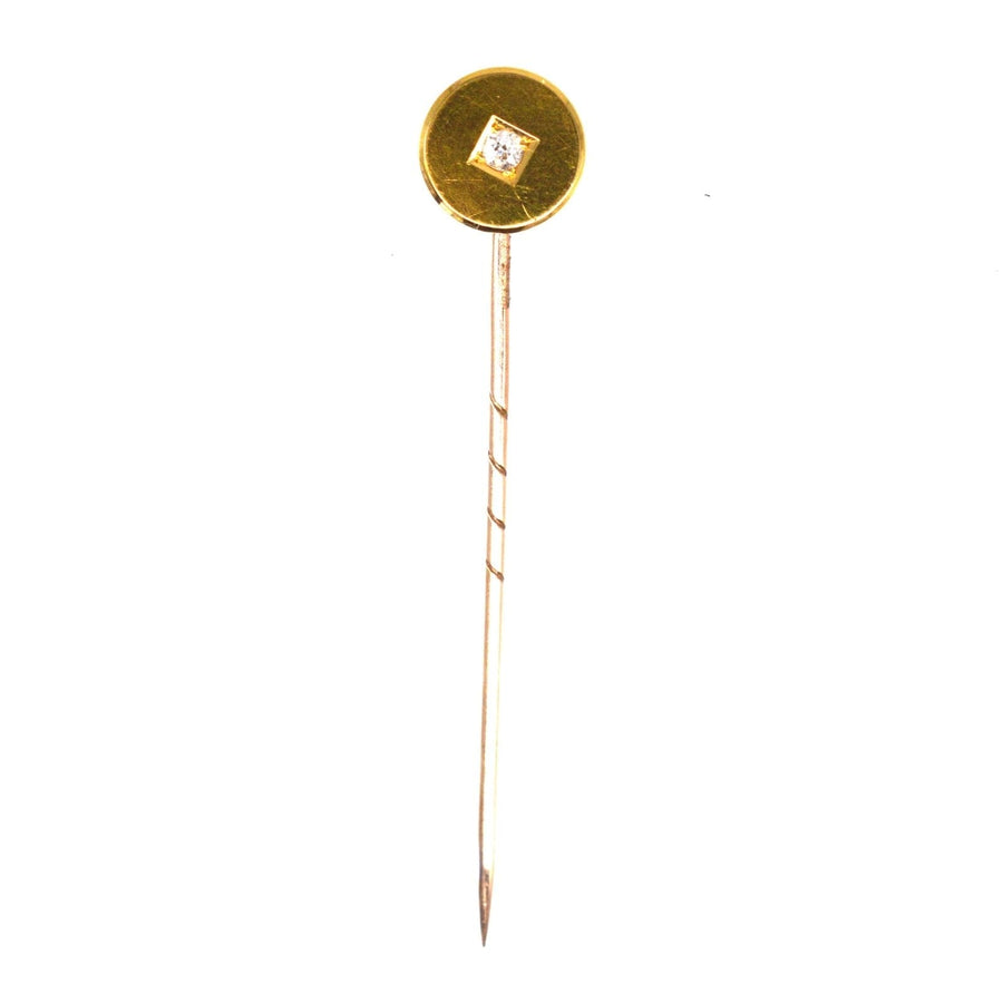 Victorian 18ct Gold Simple Round Circle Tie Pin with a Diamond