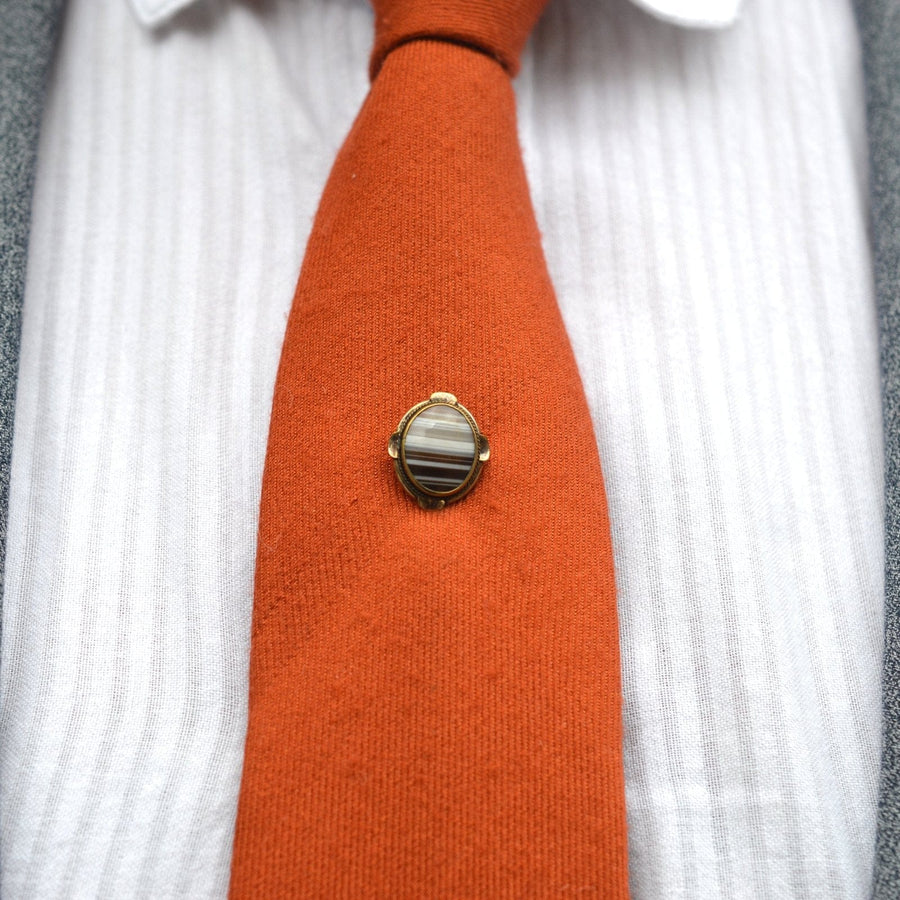 Victorian 9ct Gold Banded Agate Tie Pin