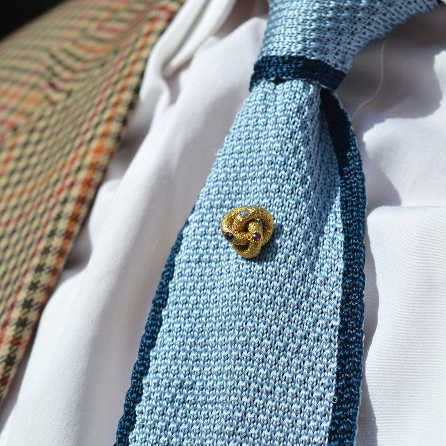 Victorian Large 15ct Gold Knot Tie Pin with a Sapphire, Diamond and a Ruby