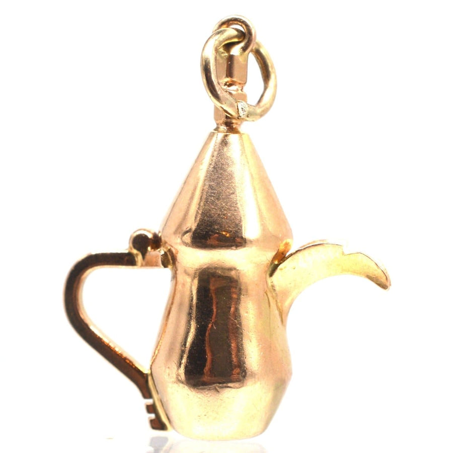 Vintage 9ct gold charm of an Arabic Dallah coffee pot, symbolizing traditional Middle Eastern culture.