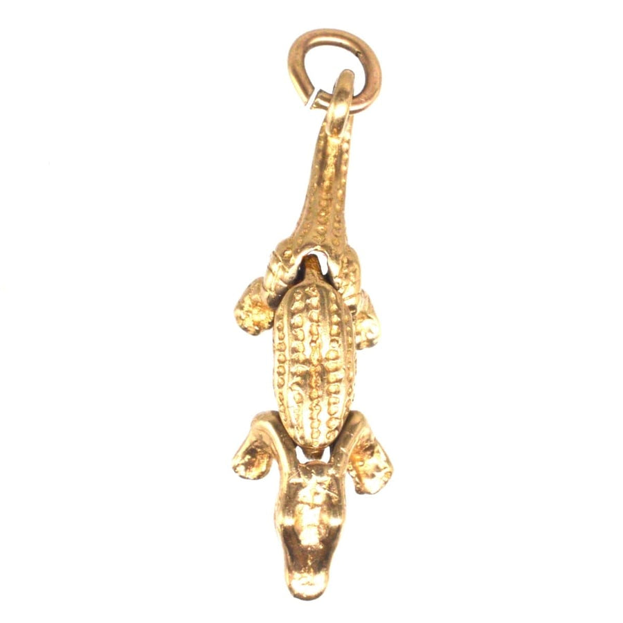 Vintage 9ct gold crocodile charm, beautifully articulated, perfect for a gold chain or charm bracelet.