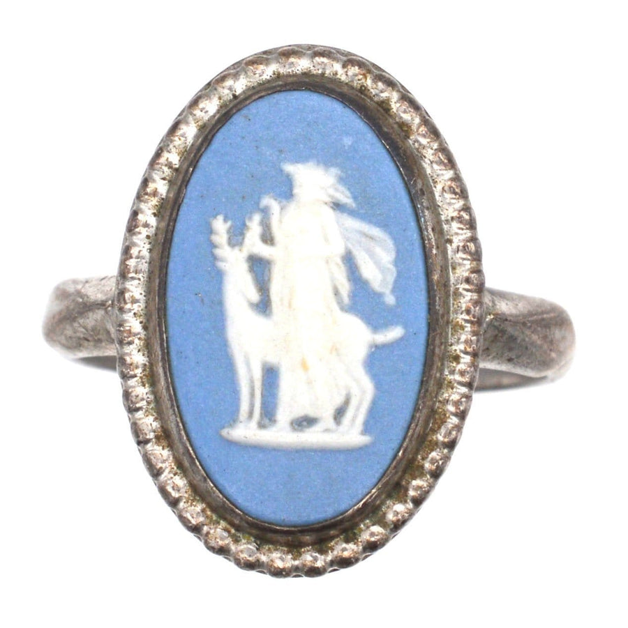 Vintage silver Wedgwood plaque ring featuring Diana the Huntress with dog, 1960s-1970s design.