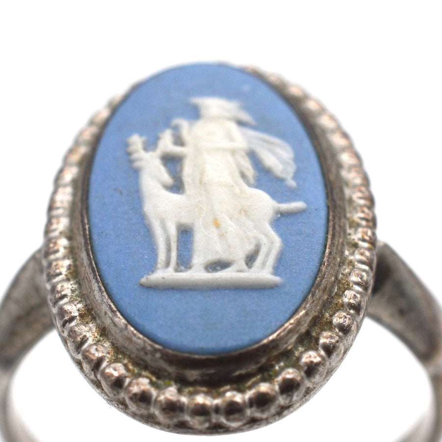 Vintage Wedgwood plaque ring featuring Diana the Huntress with a silver band, dating from the 1960s-1970s.