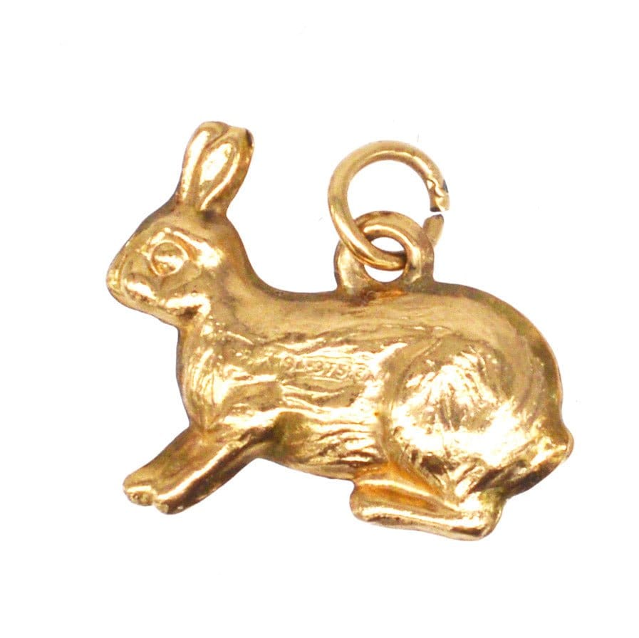 Vintage 9ct gold bunny rabbit charm pendant made by Slade & Kempton in 1973, perfect for Easter gifts.